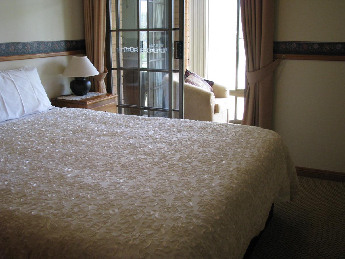 Hill Top Country Guest House Lovedale Extérieur photo